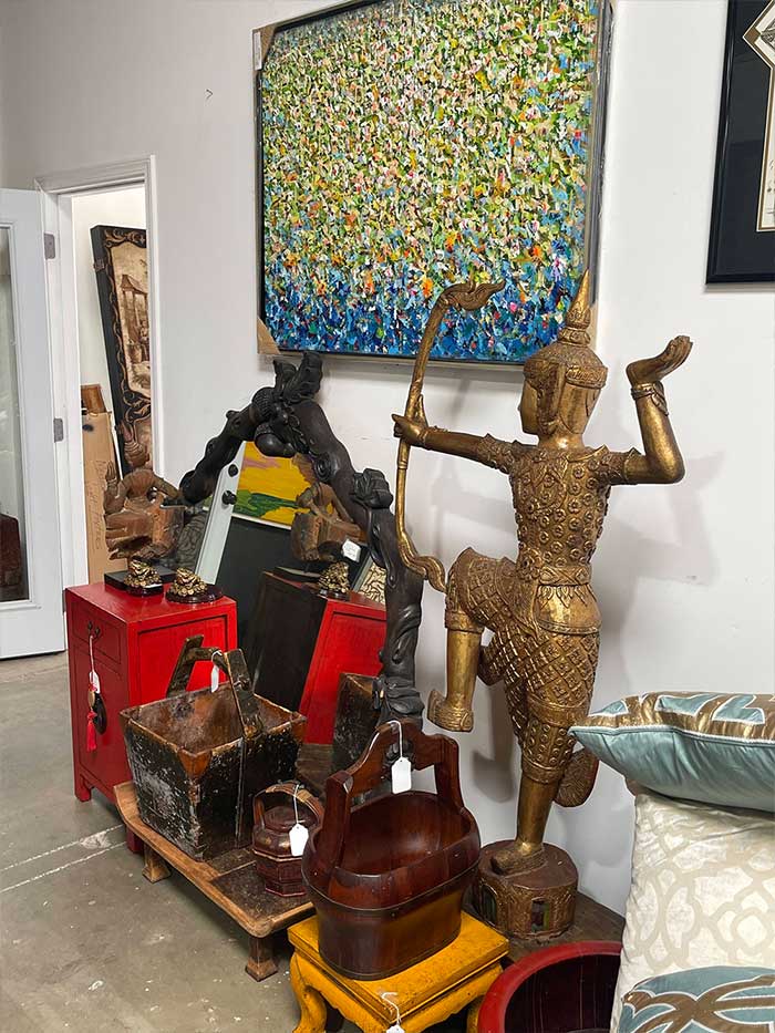 Timeless Vintage Furniture Finds for Elegant Costa Mesa Homes